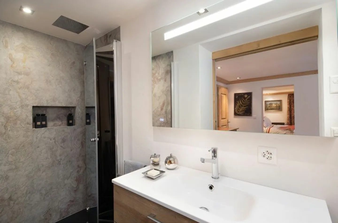 LOC 119 - CHALET LE ROC -2 - Foto 3 di 19