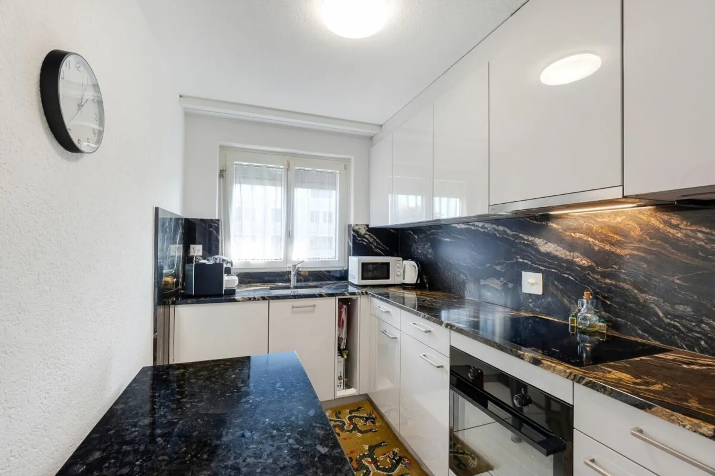 Appartement modernisé à Zurich-Schwamendingen - Photo 2 sur 6