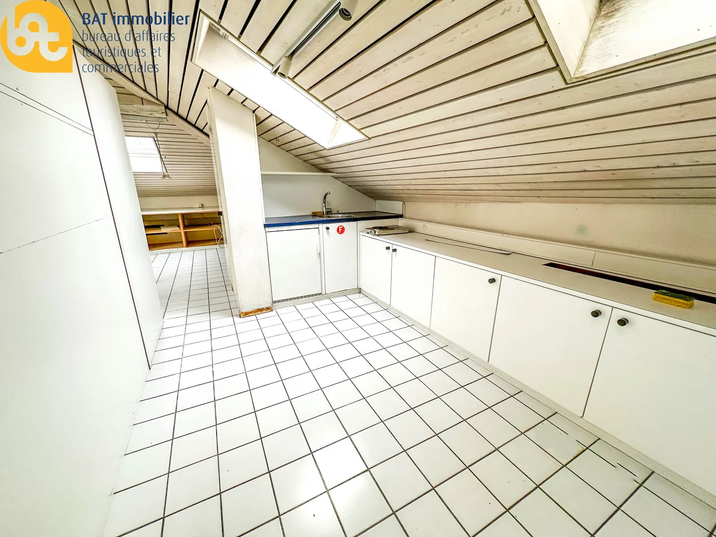 Sierre - ufficio loft in mansarda con ampia terrazza - Gobet - Foto 2 di 5