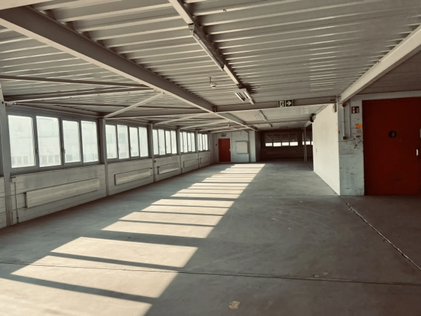 Magazzino con vista - per i leader con visione e intuizione! - Foto 5 di 5