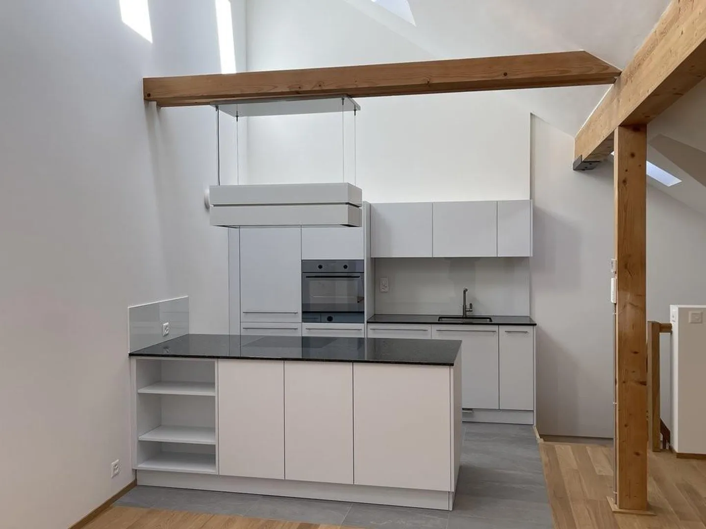 Exclusive Maisonette Apartment in Historic Old Town House in Kleinbasel - Photo 3 of 12