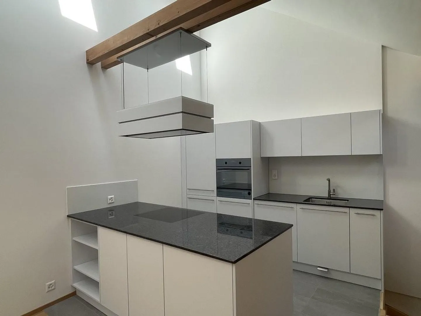 Exclusive Maisonette Apartment in Historic Old Town House in Kleinbasel - Photo 4 of 12