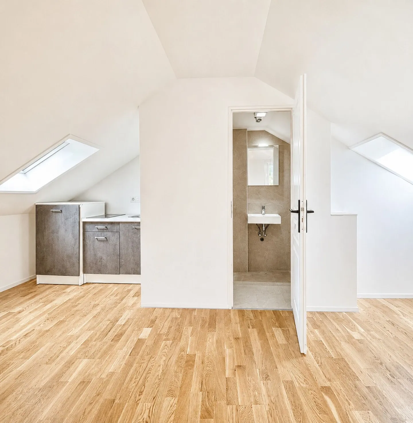 Stilvolles Studio in Burgdorf - Foto 1 von 6