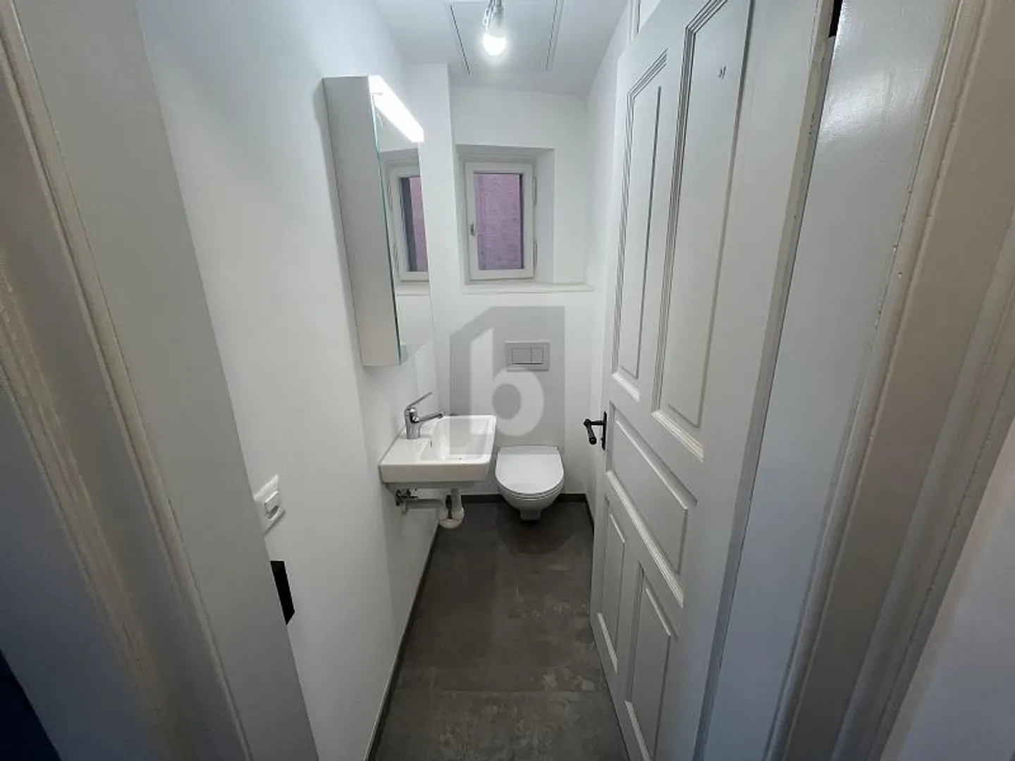 LE CHARME RENCONTRE L'ESPACE - ÉLÉGANT ET SIMPLE - Photo 4 sur 6