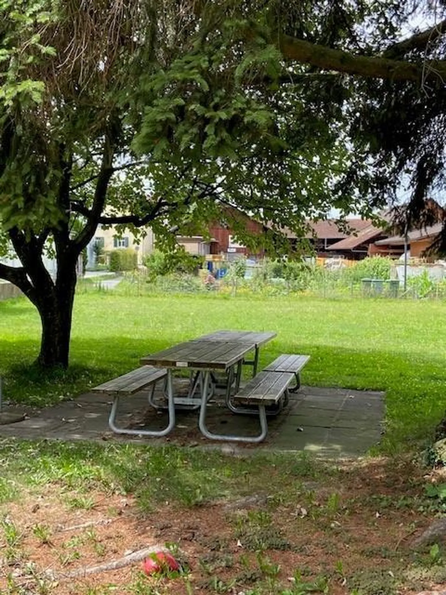 Modern and bright 2.5-room apartment in a quiet residential area - Photo 6 of 6