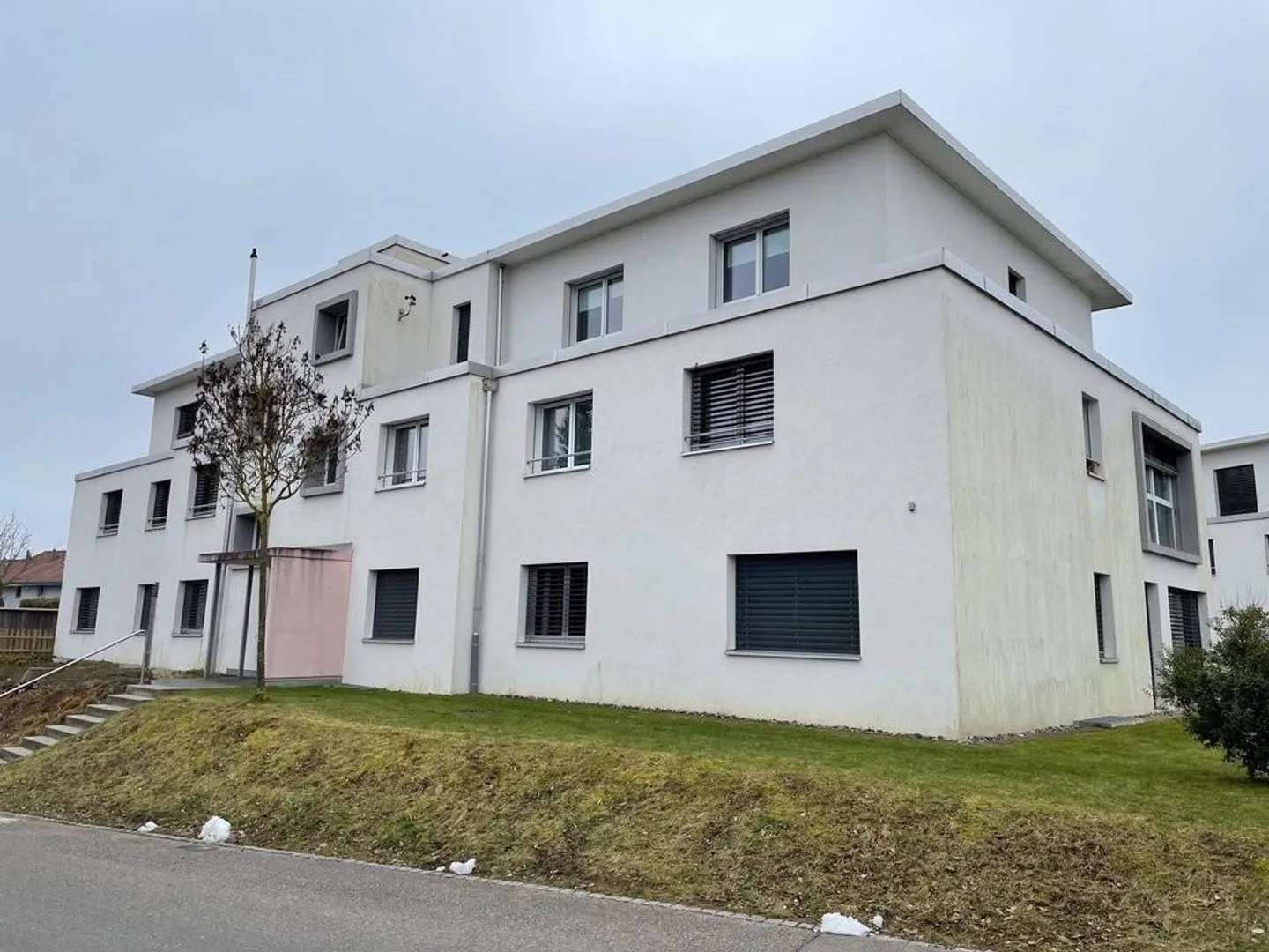 Schöner Wohnen in Studen - Foto 1 von 7