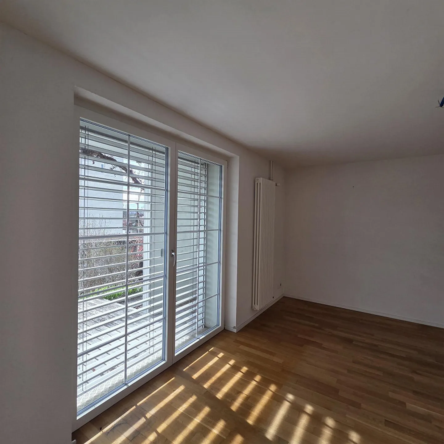 Charming 10.5-Room Single-Family House with a View in Bolligen - Photo 17 of 17