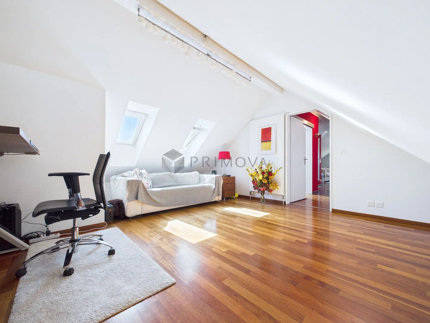 Light, Space and Emotions - Your New Home Above the Rooftops - Photo 17 of 18
