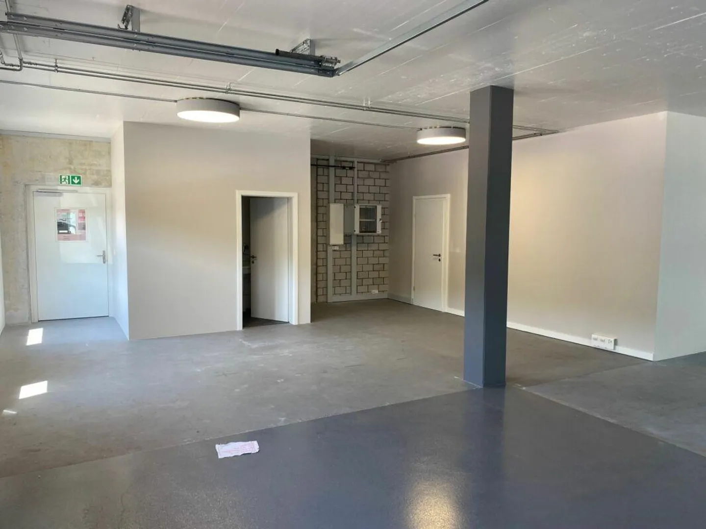 Proprietà commerciale attraente di 195m2 in affitto - Foto 4 di 6