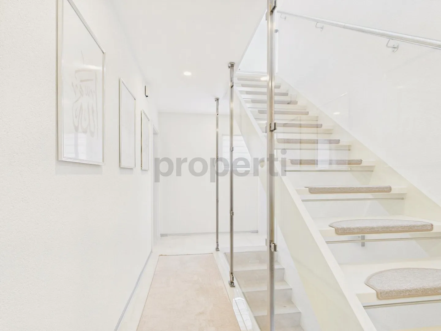 Moderna casa a schiera di 4,5 stanze con giardino a Courtepin - Foto 10 di 12