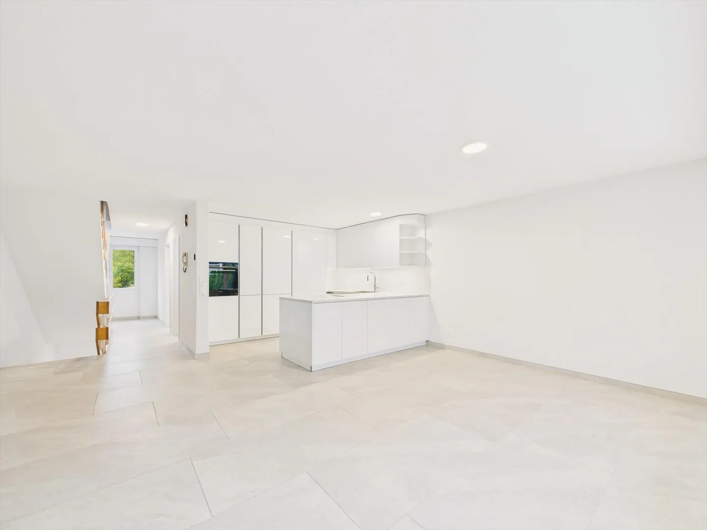 Charming 5.5-room terraced house in Wilen b. Wollerau - Photo 2 of 13