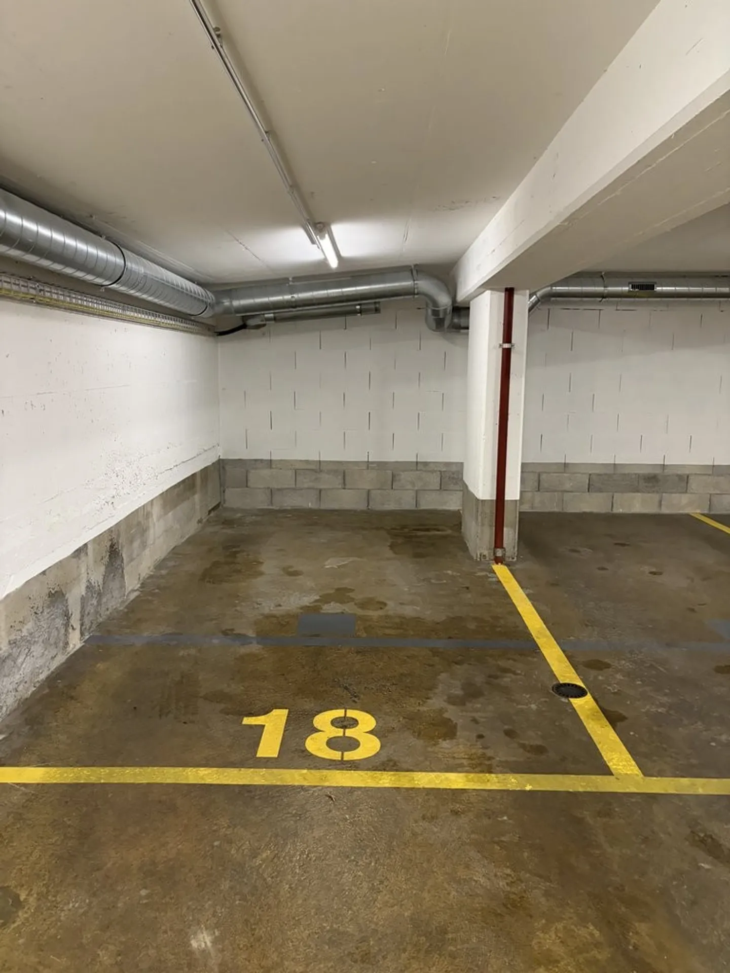 Parcheggio sotterraneo - Foto 4 di 5