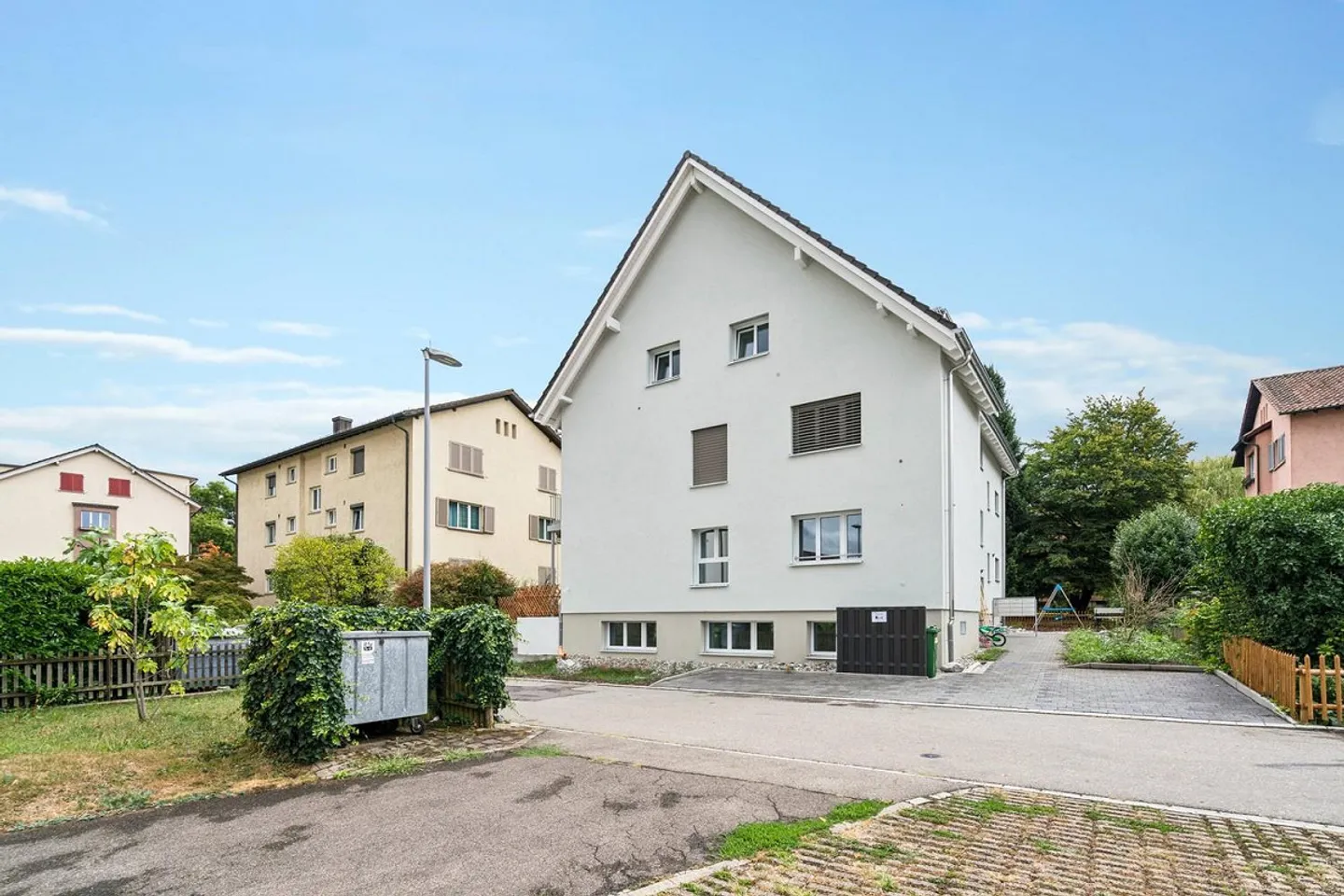 Wohnen auf höchstem Niveau – Traumhafte 6.5-Zimmer-Maisonette nach Totalsanierung - Photo 13 of 13