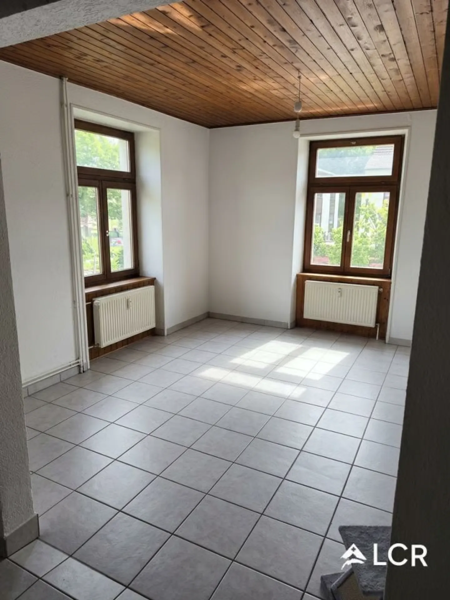 Appartement lumineux de 4 pièces avec jardin commun et parking - CHF 1'350.- tout compris - Photo 5 of 8
