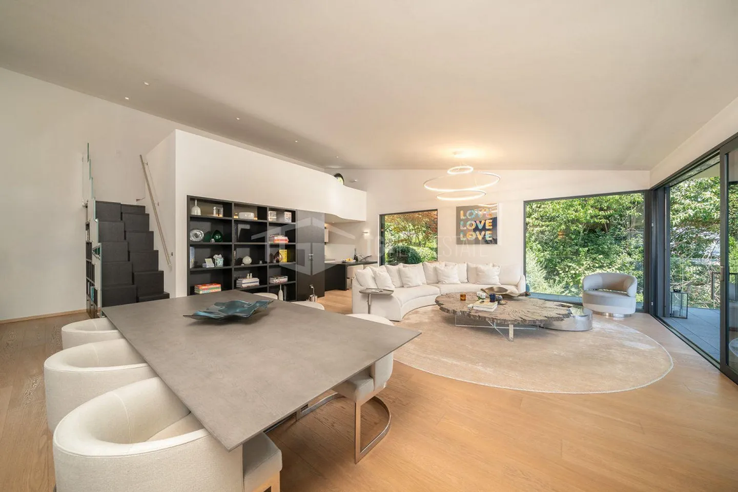 ELEGANTE APPARTAMENTO DI 4 LOCALI CON GIARDINO E VISTA LAGO - Photo 5 sur 19