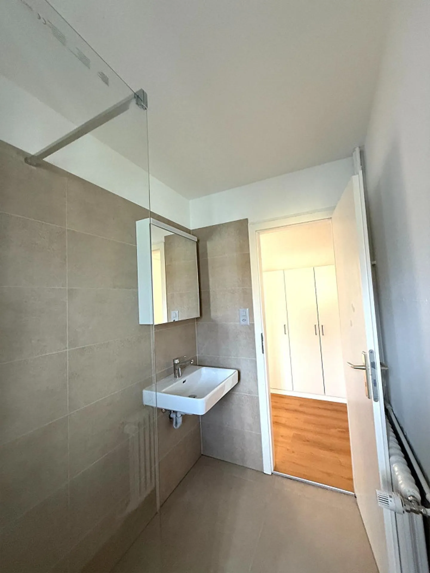 Appartement attrayant de 4,5 pièces - fraîchement rénové - Photo 9 sur 9