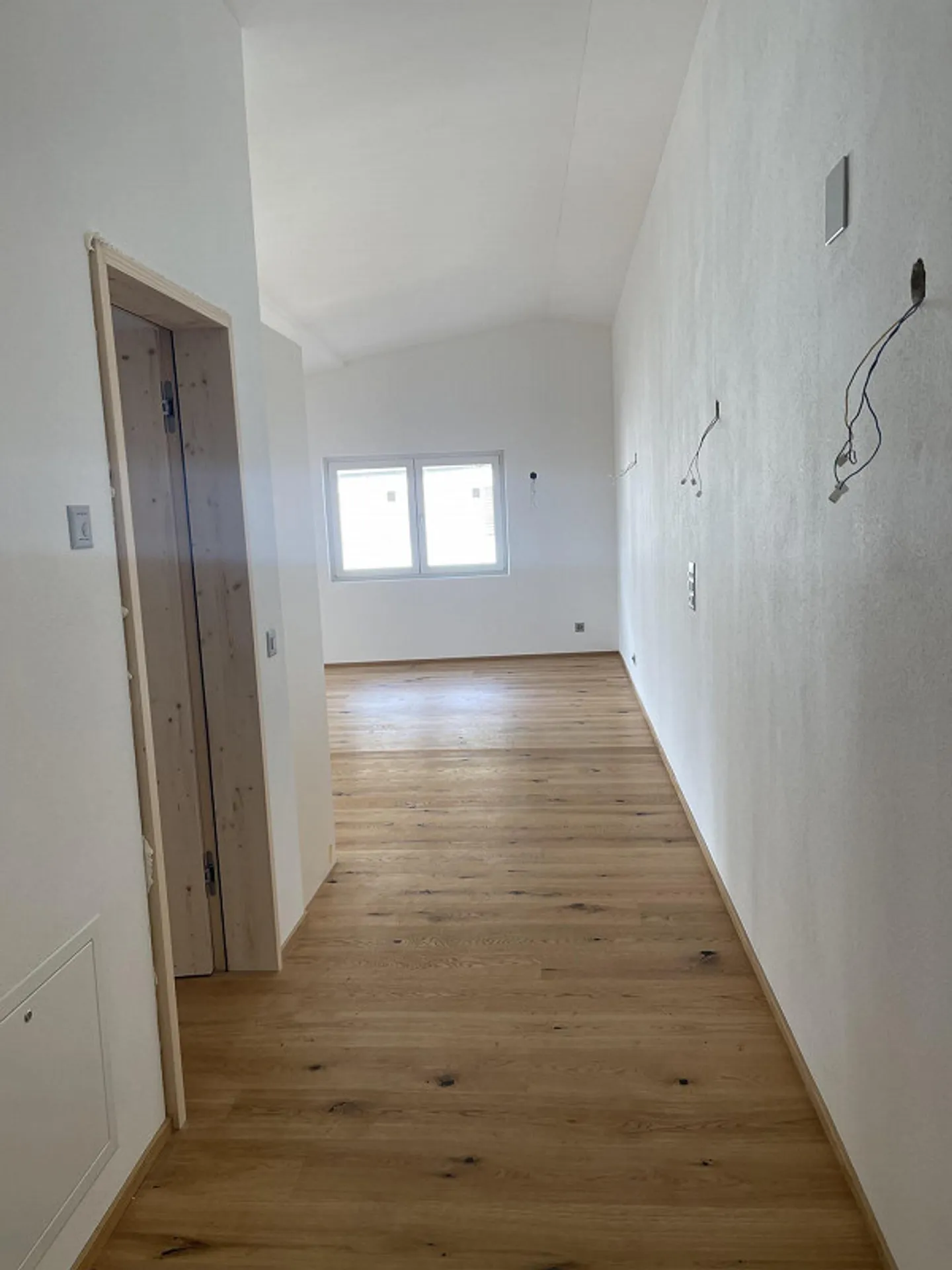 2.5 Room Apartment in the Village Center of Trin - Photo 4 of 8