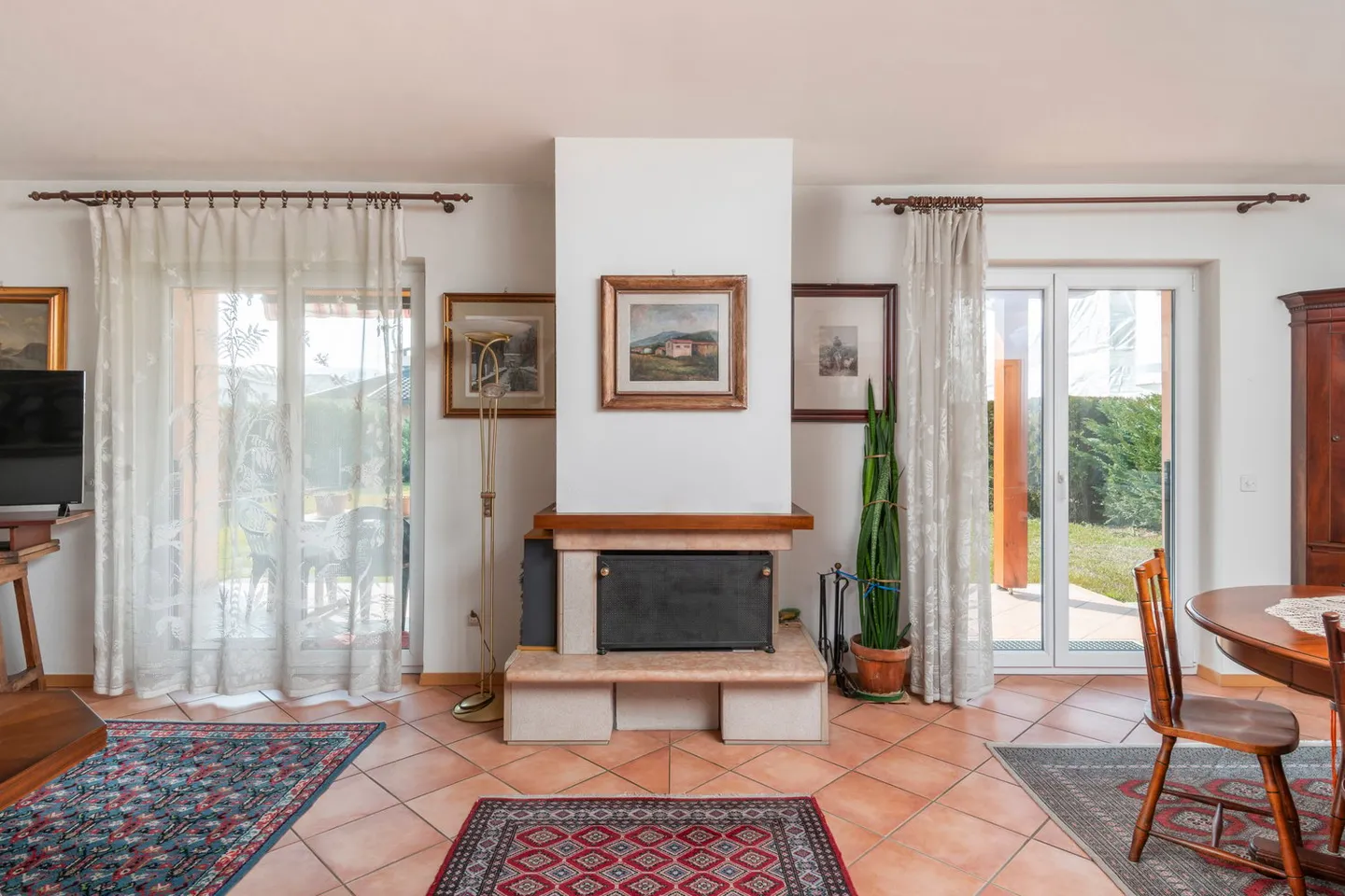 Belle maison avec grand jardin à vendre - Photo 7 sur 15