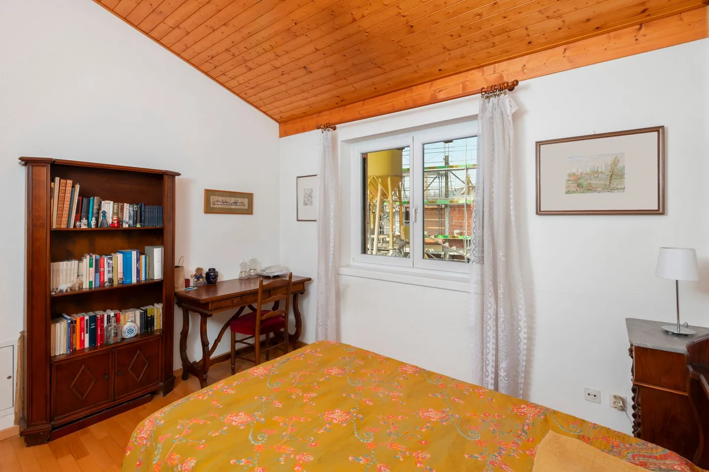 Belle maison avec grand jardin à vendre - Photo 11 sur 15