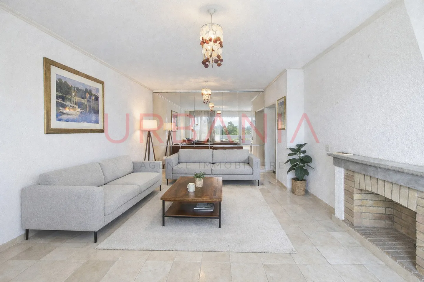 Magnifico appartamento di 4 stanze con vista sulle Alpi e sul Giura - Foto 1 di 6