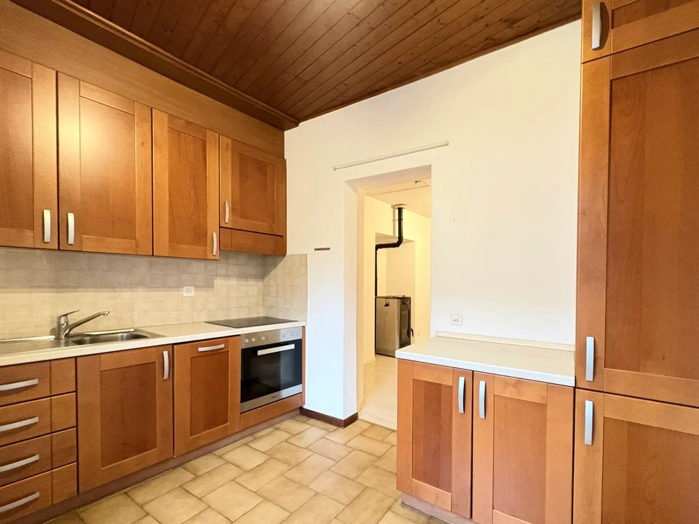 «MURALTO, 
21/2-Zimmer-Wohnung zu vermieten mit eigenem Eingang» - Foto 6 von 10