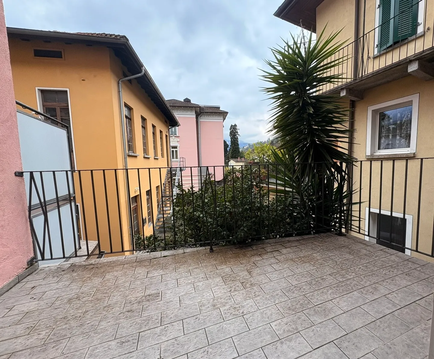 «MURALTO, 
21/2-Zimmer-Wohnung zu vermieten mit eigenem Eingang» - Foto 10 von 10