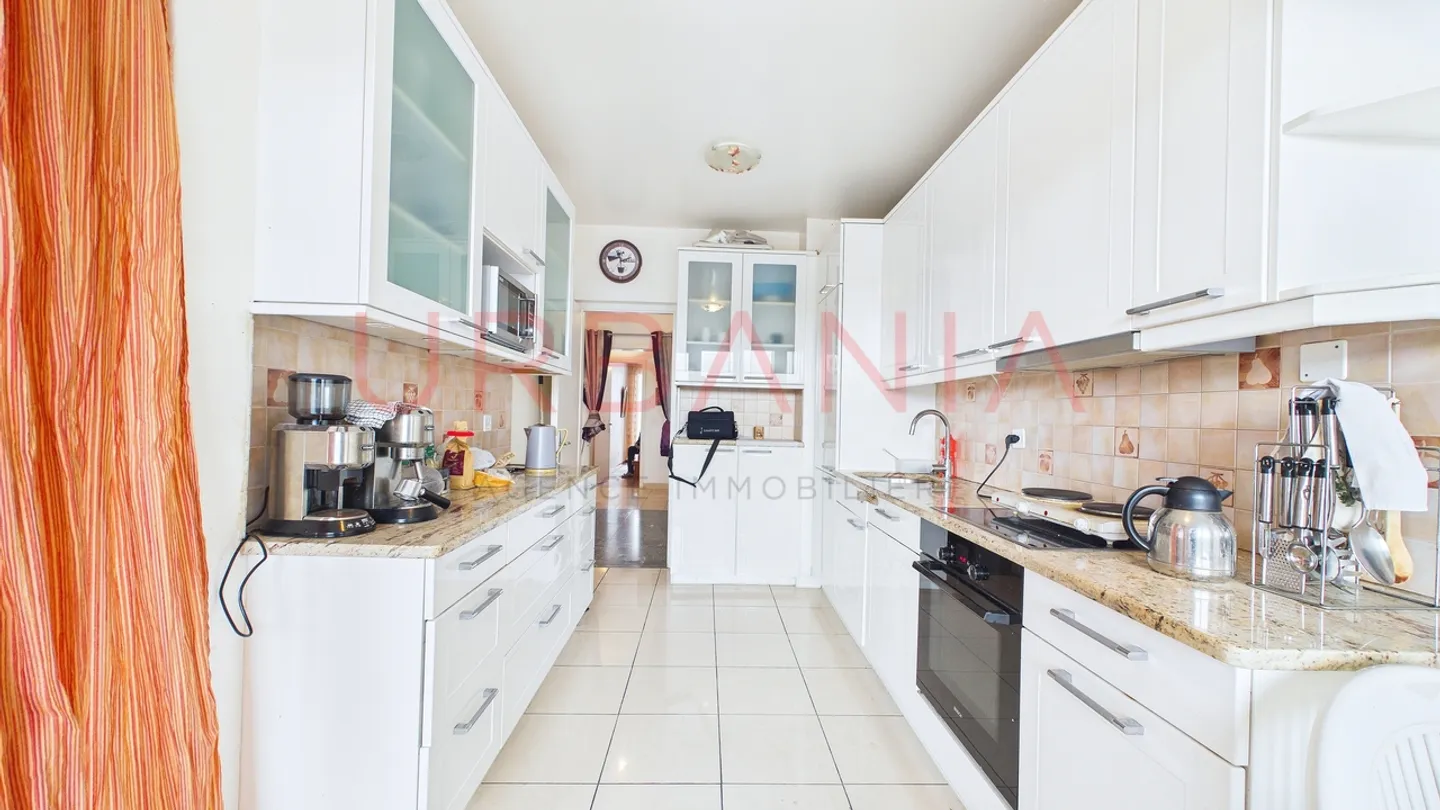 Magnifico appartamento di 4 stanze con vista sulle Alpi e sul Giura - Foto 6 di 6