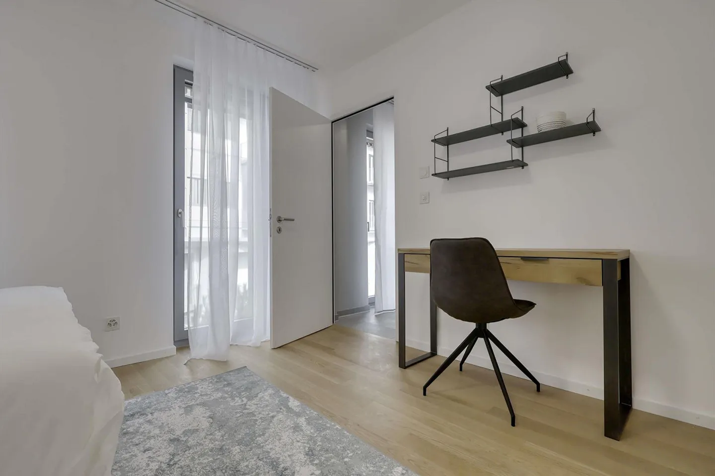 Coliving with Privacy and Community in the Heart of Renens - Photo 10 of 24