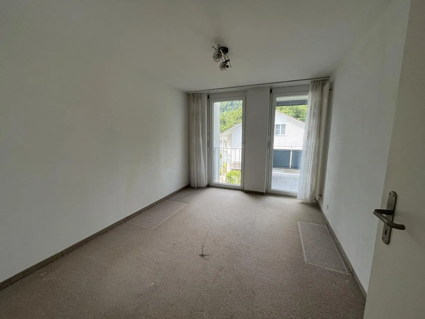 Vuoi un cambiamento? Ampio appartamento a Feuerthalen - Foto 9 di 17