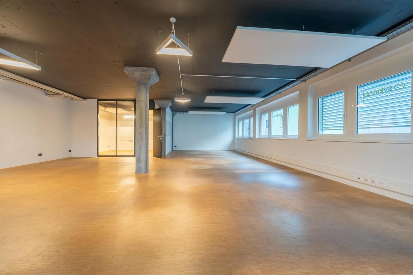 Locale commerciale a Sarnen - Foto 2 di 12