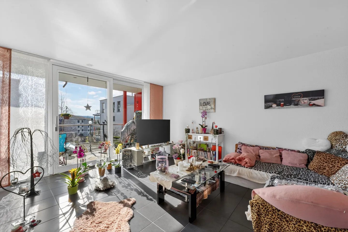 Sunny 3.5-room garden apartment with balcony and large garden seating area - Photo 4 of 13
