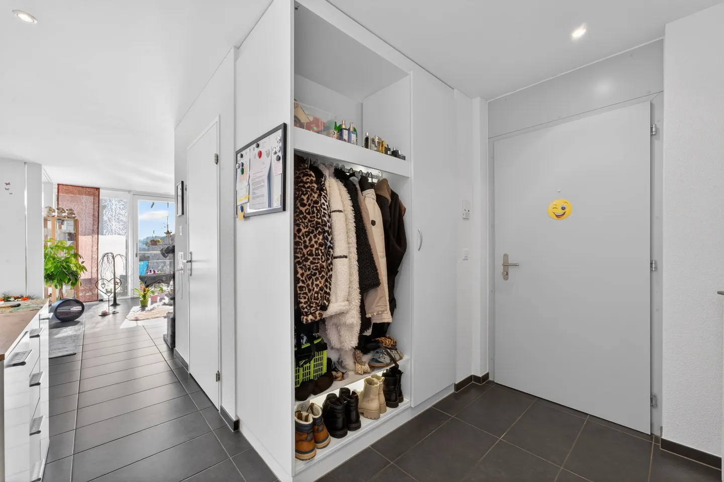Sunny 3.5-room garden apartment with balcony and large garden seating area - Photo 5 of 13