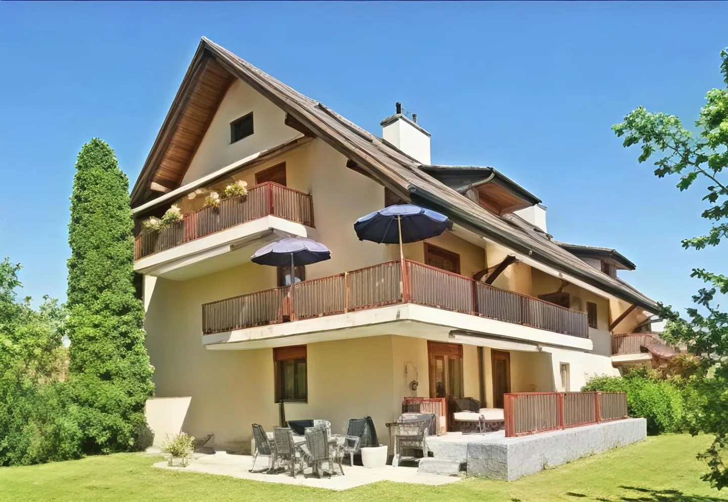 Luxus-Duplex mit Kletterhalle - Foto 4 von 13