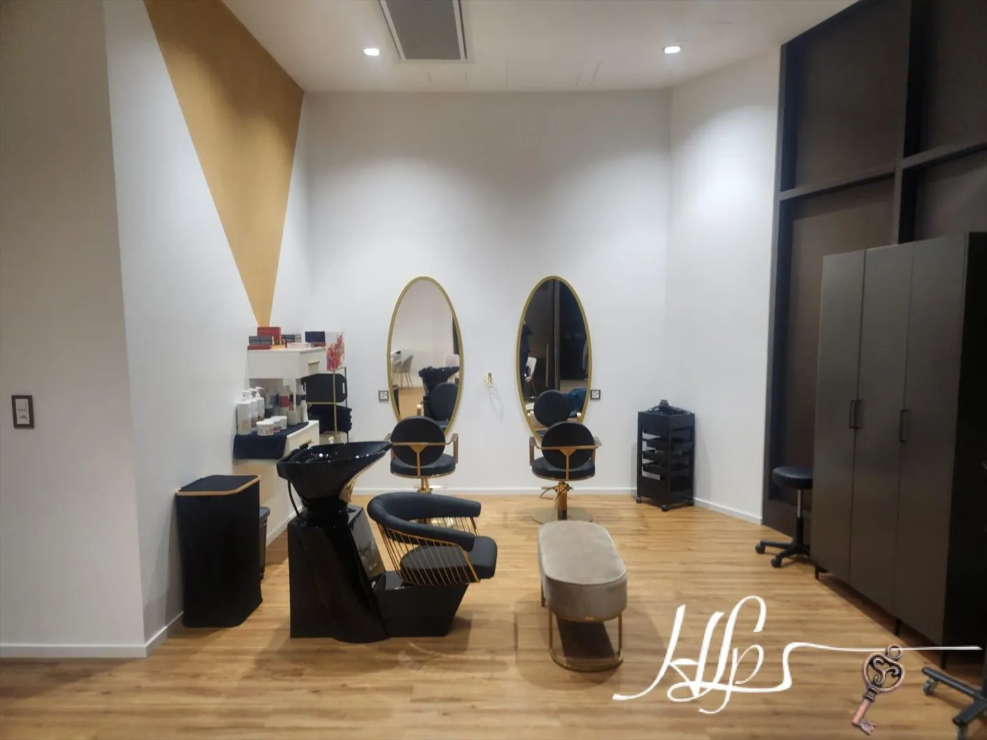 Arcade - Photo 2 of 4