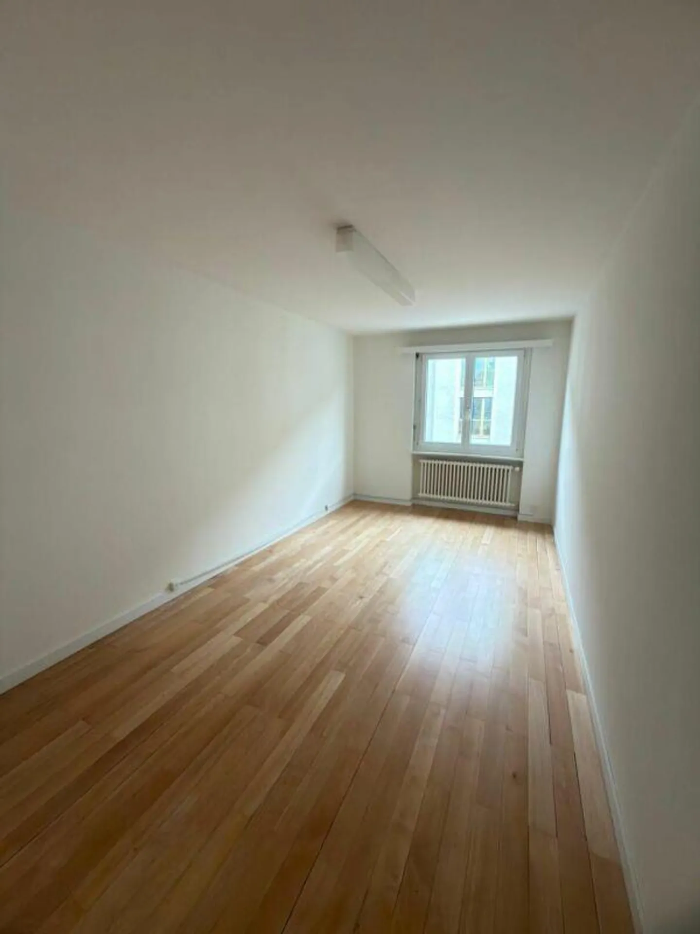 Appartamento cittadino 4 camere con balcone - Foto 8 di 11
