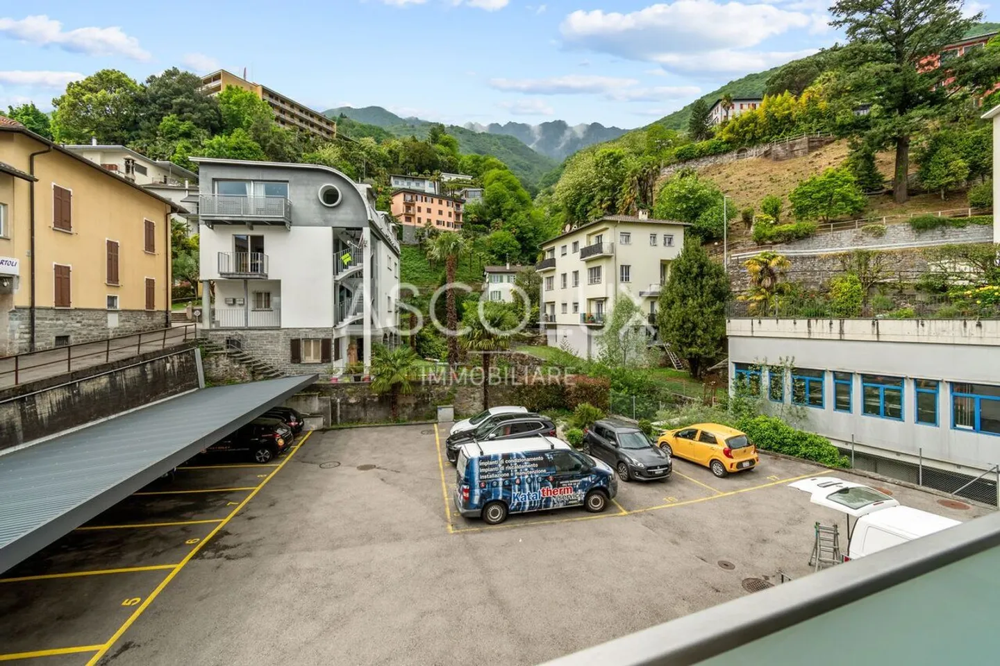 2.5 Room Apartment with Large Terrace - Photo 8 of 13