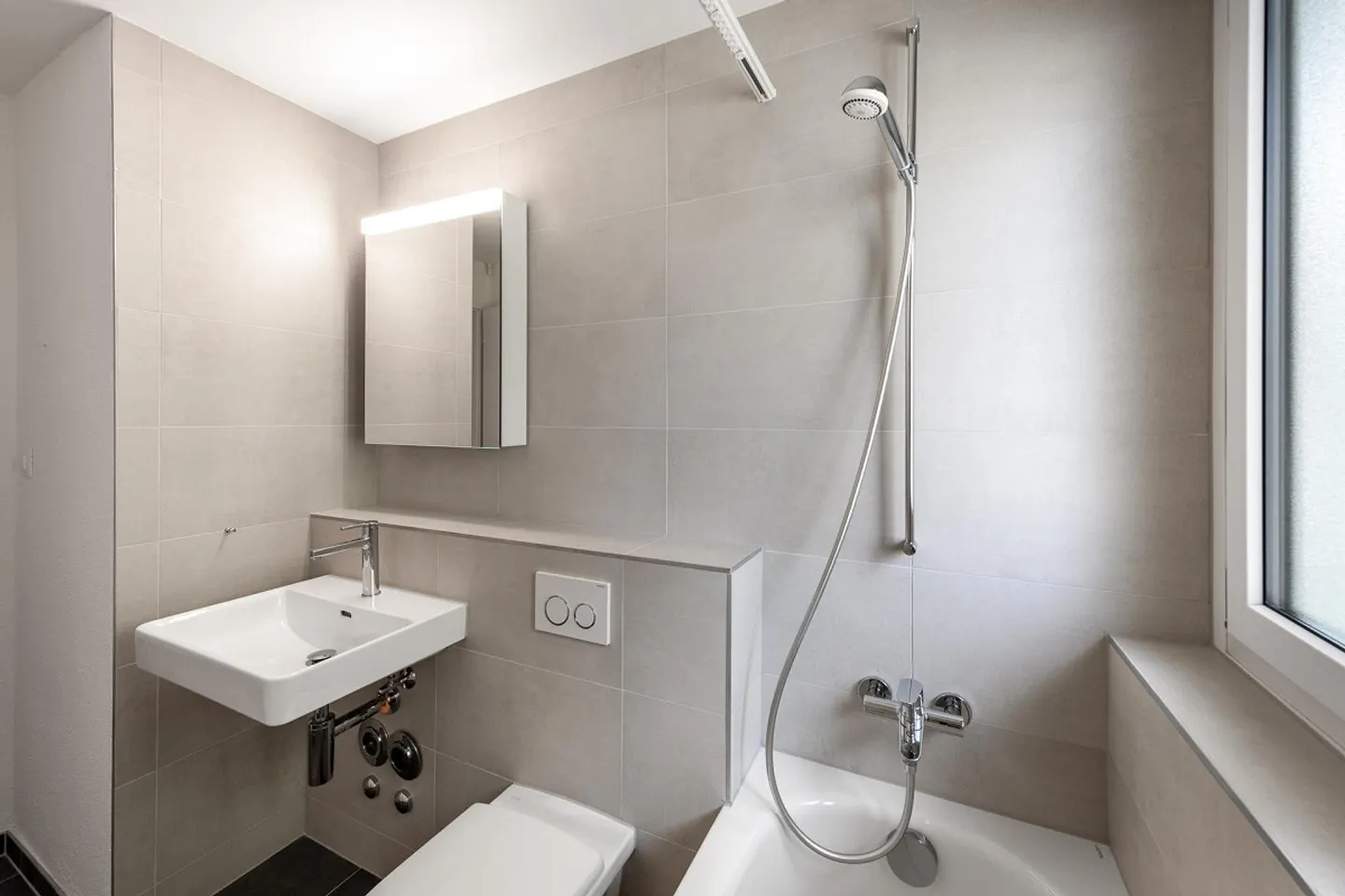 Modernes 3.5-Zimmer-Apartment - Foto 10 von 11
