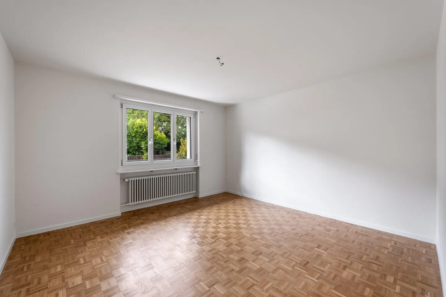 Modernes 3.5-Zimmer-Apartment - Foto 6 von 11