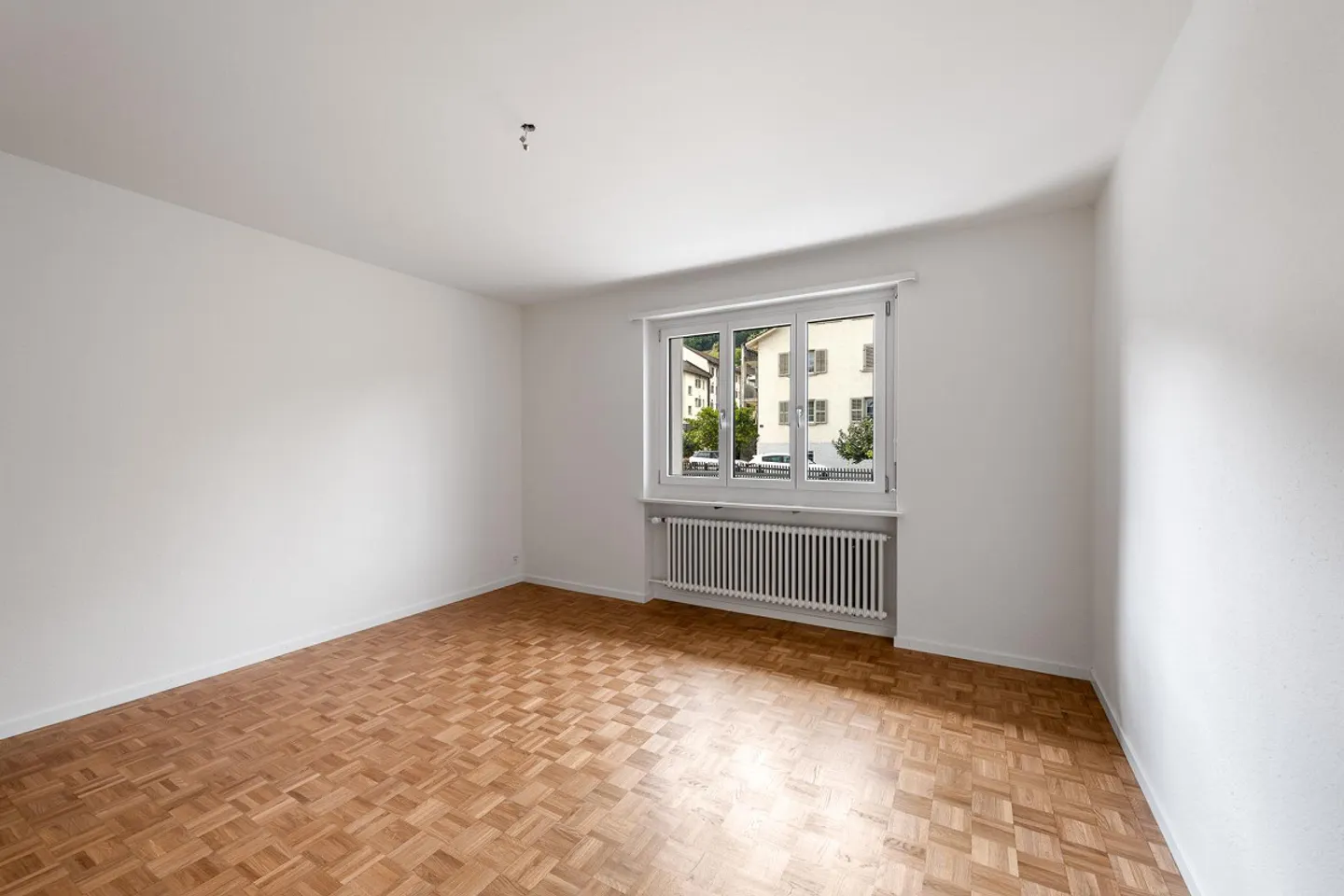 Modernes 3.5-Zimmer-Apartment - Foto 7 von 11