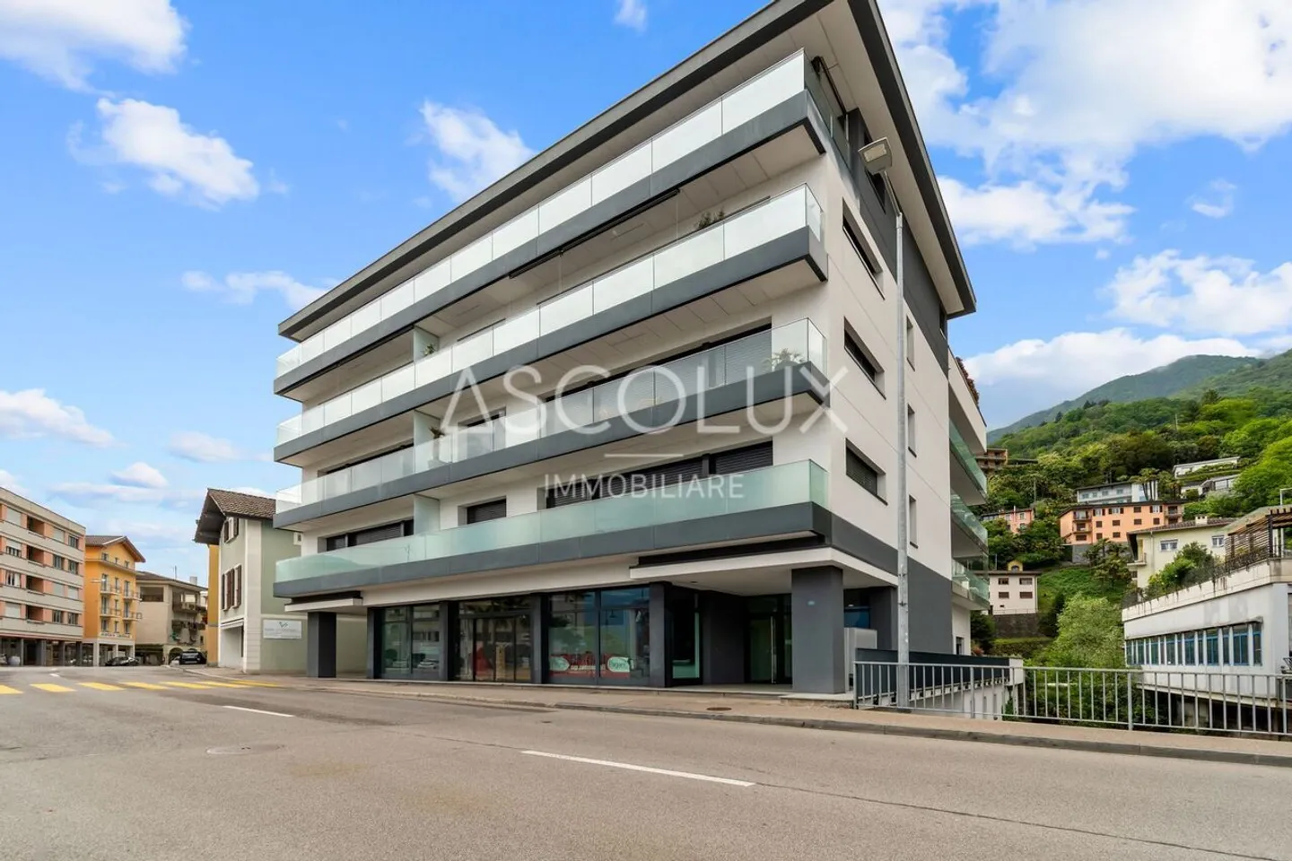 2.5 Room Apartment with Large Terrace - Photo 1 of 13