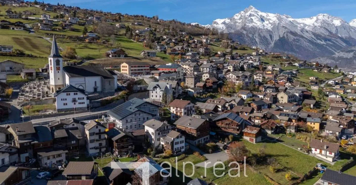 2 Wohngebäude - Ideales Projekt für Investoren/Entwickler - Foto 9 von 9