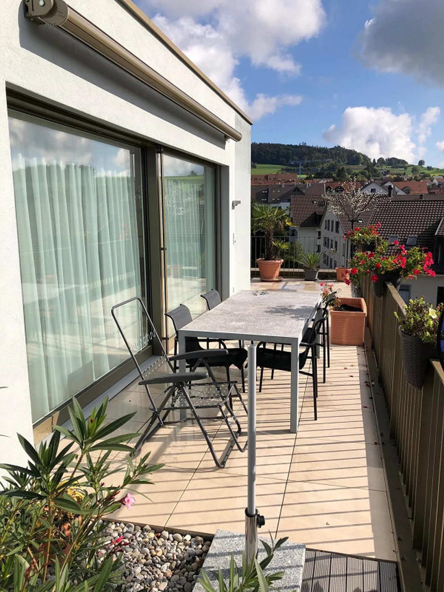 Modernes Penthouse mit Terrasse - Foto 8 von 12