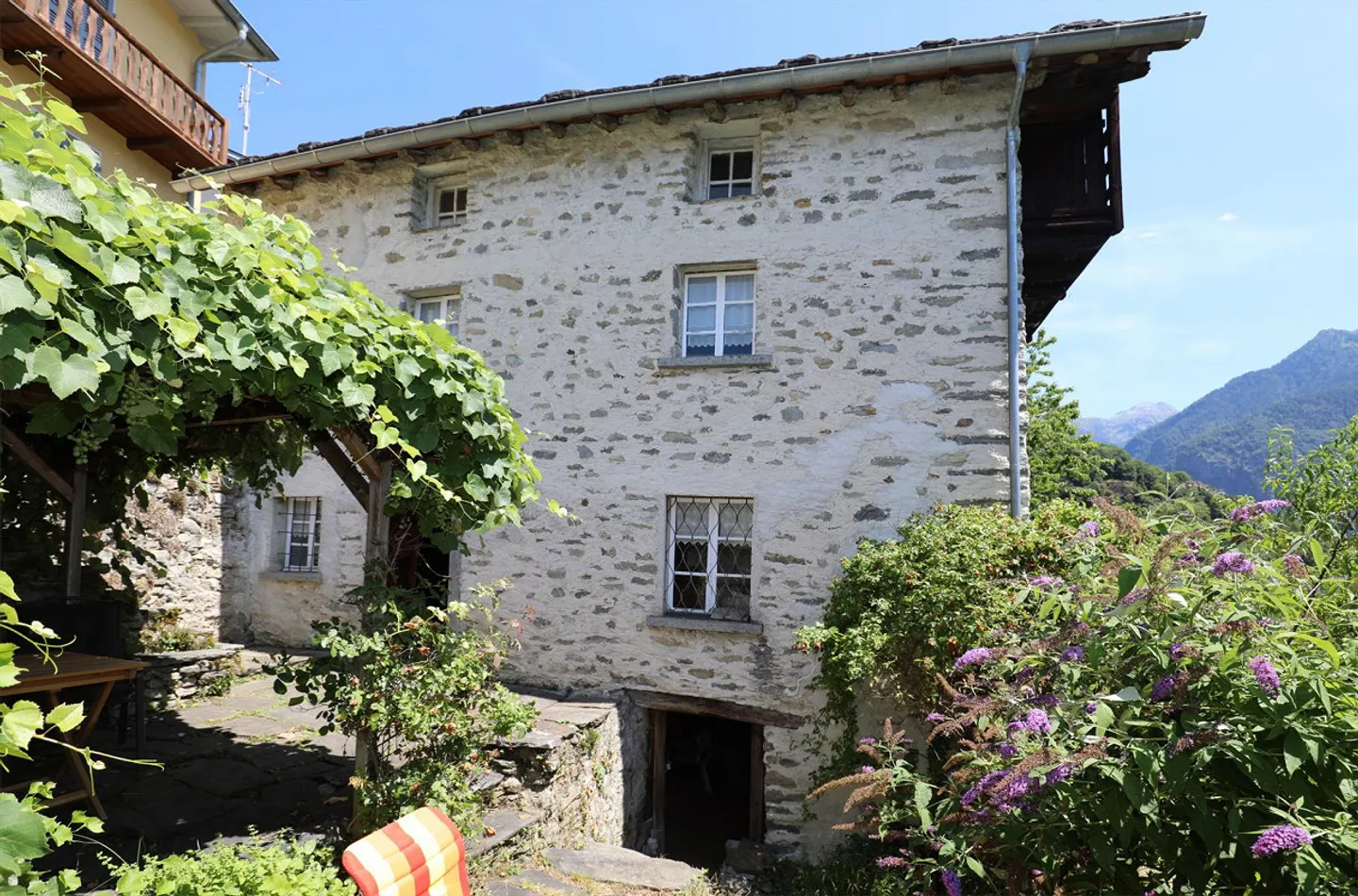 Rustikales Steinhaus ruhig und sonnig im Calancatal - Foto 1 di 20