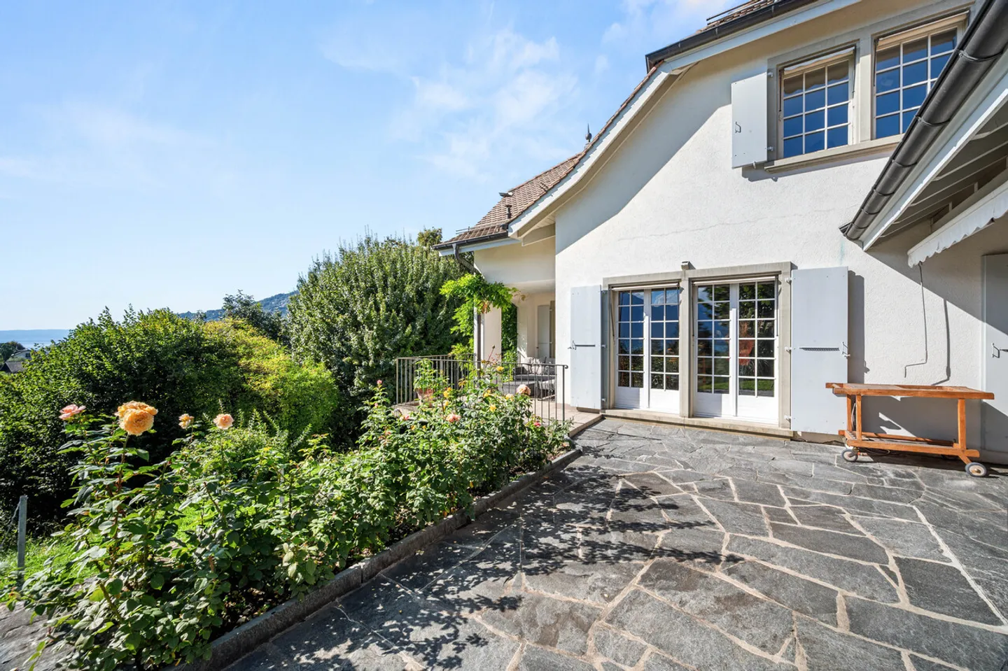 Schönes und geräumiges Familienhaus mit Aussicht - Foto 16 von 22