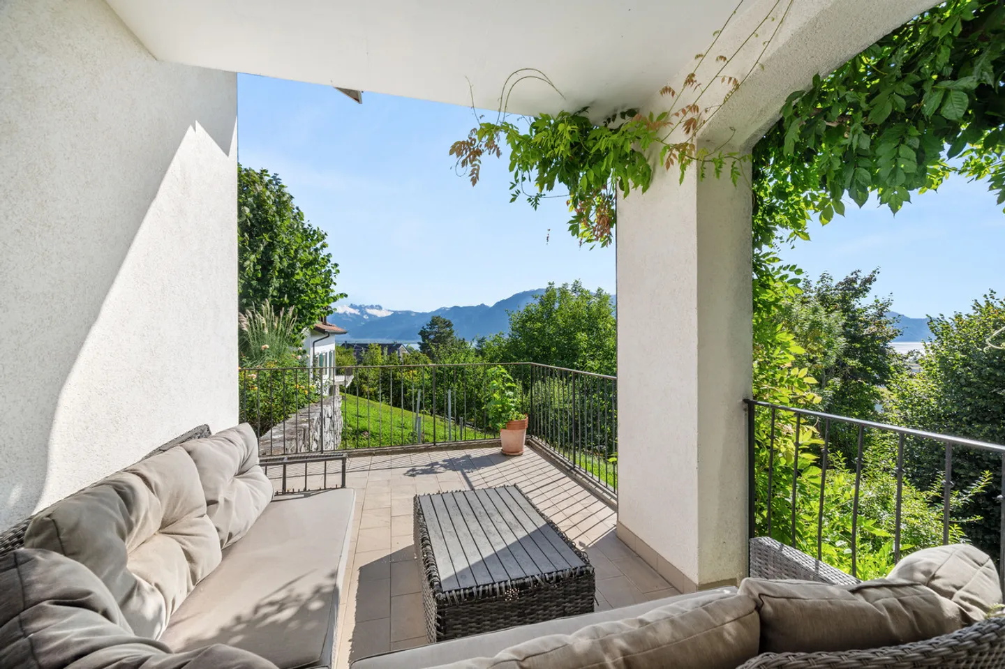 Schönes und geräumiges Familienhaus mit Aussicht - Foto 17 von 22