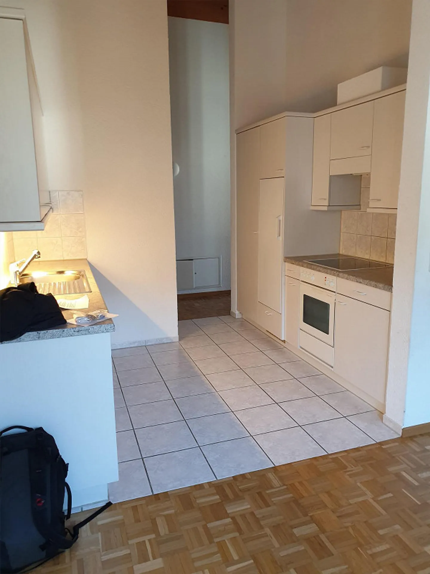 Appartamento soleggiato di 4 ½ stanze - Foto 3 di 7