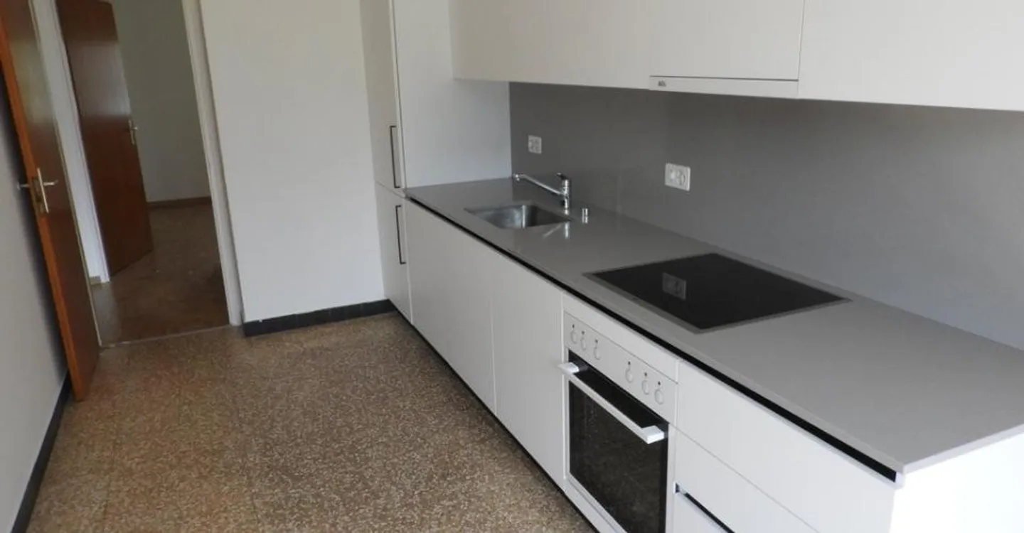 Appartamento ristrutturato nel verde - Foto 3 di 6