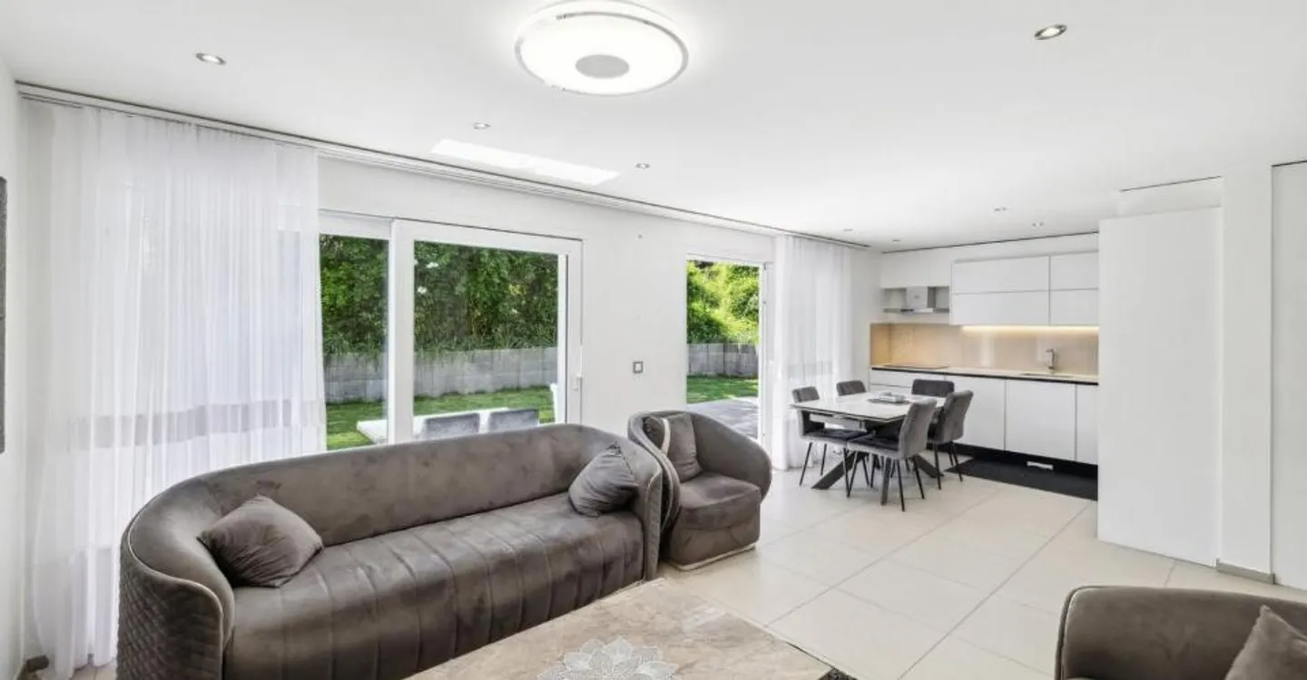 Proprietà residenziale con 2 unità a Charrat - Foto 2 di 11