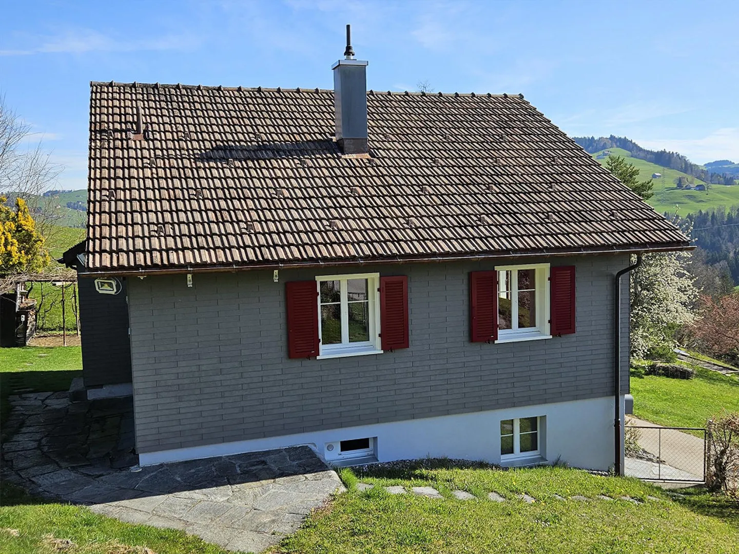 Maison individuelle dans un emplacement pittoresque, ensoleillé et calme - Photo 6 sur 29