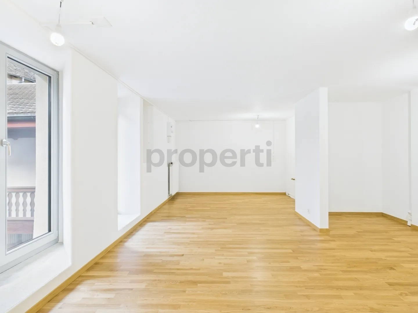 Espace à louer en vieille ville de Delémont – Entre authenticité et... - Photo 4 sur 12